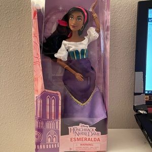 Disney Store Hunchback of Notre Dame Esmeralda Figure Classic Toy Doll 11 1/2" H